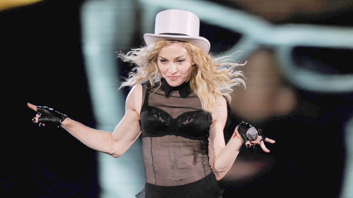Madonna'nın hayatı dizi oluyor