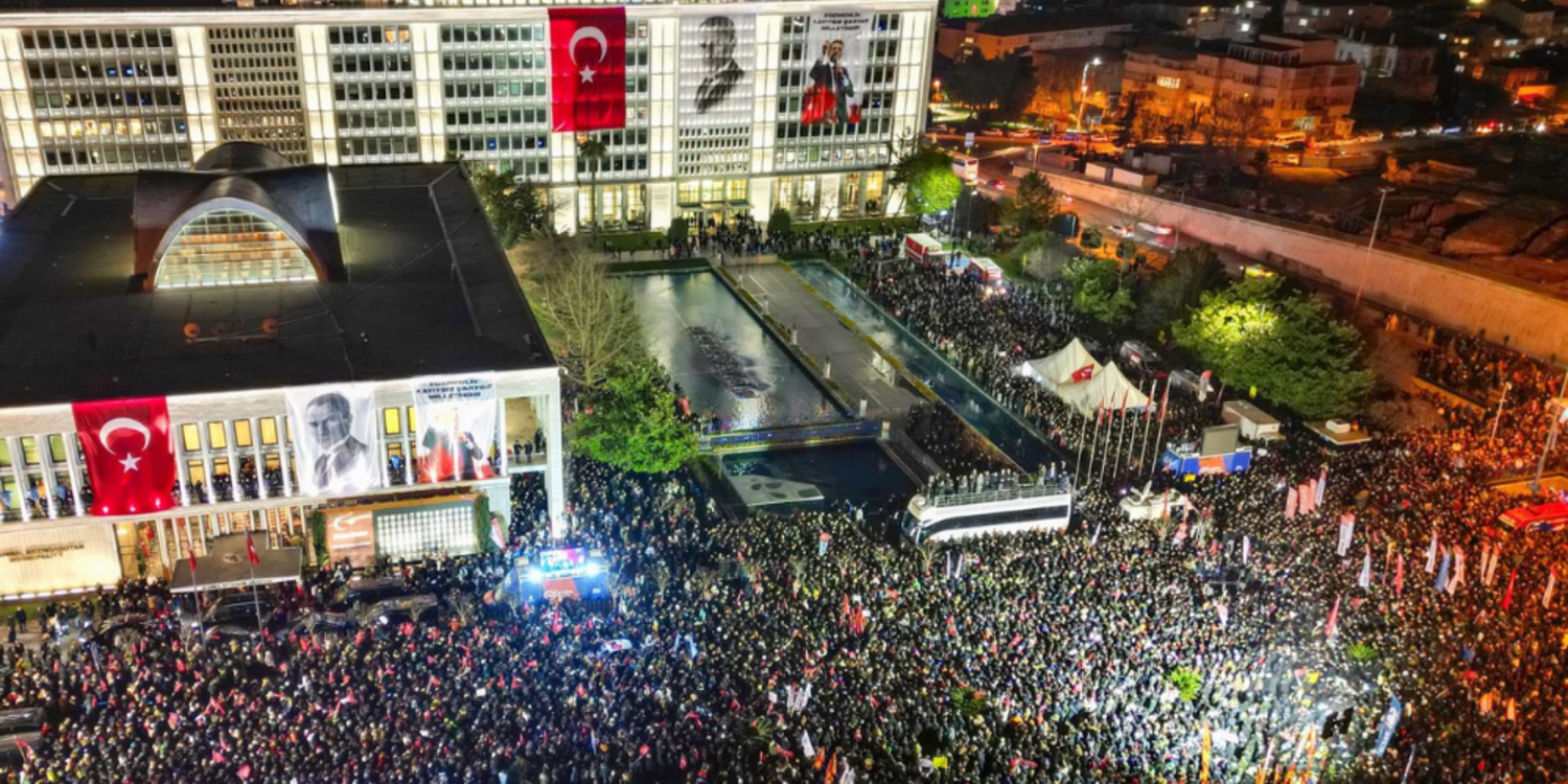 CHP: Sokaklar bizimdir, meydanlar bizimdir