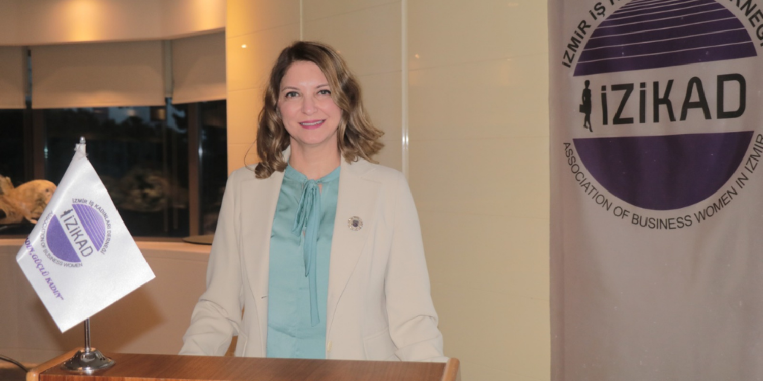 İZİKAD’da Erten görevi Sezgin’den devraldı