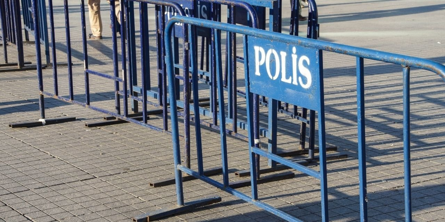 Taksim araç ve yaya trafiğine kapatıldı