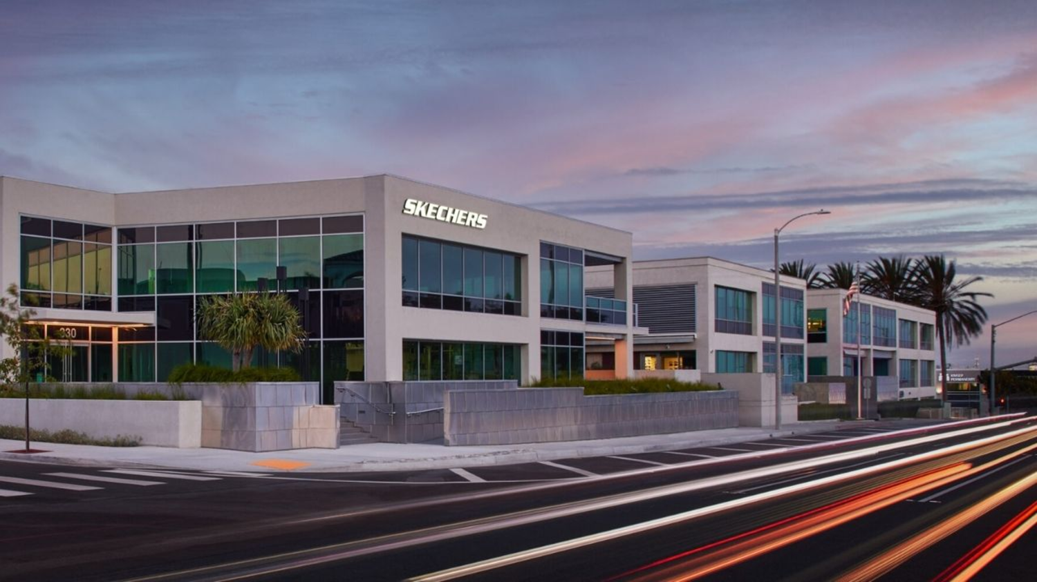Skechers 9,4 milyar dolara satıldı