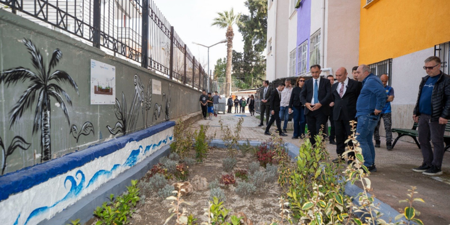 Türkiye’nin ilk sünger okulu İzmir’de