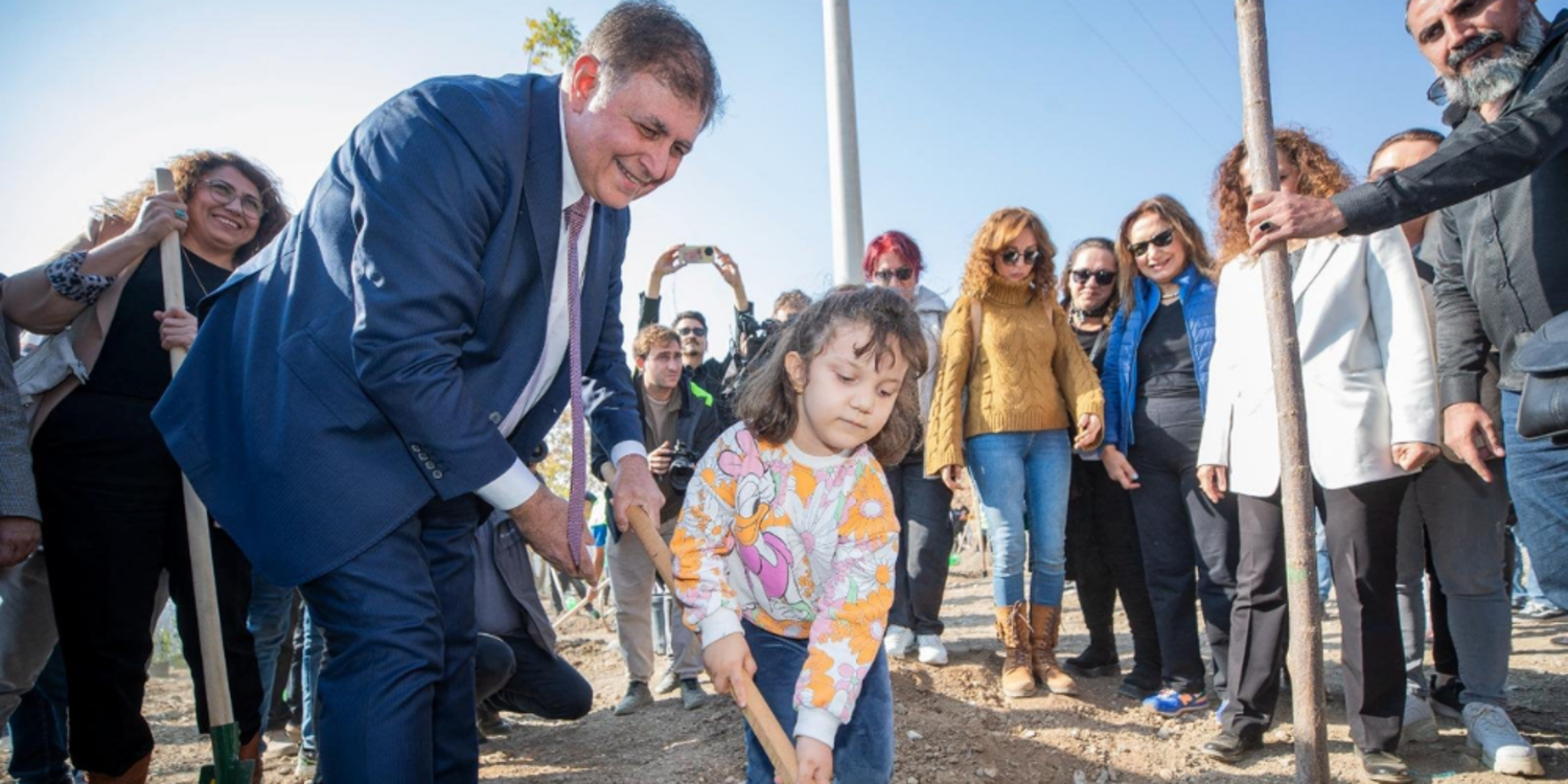 Tugay: İzmir’de umudu aynen bu ağaçlar gibi yeşerteceğiz