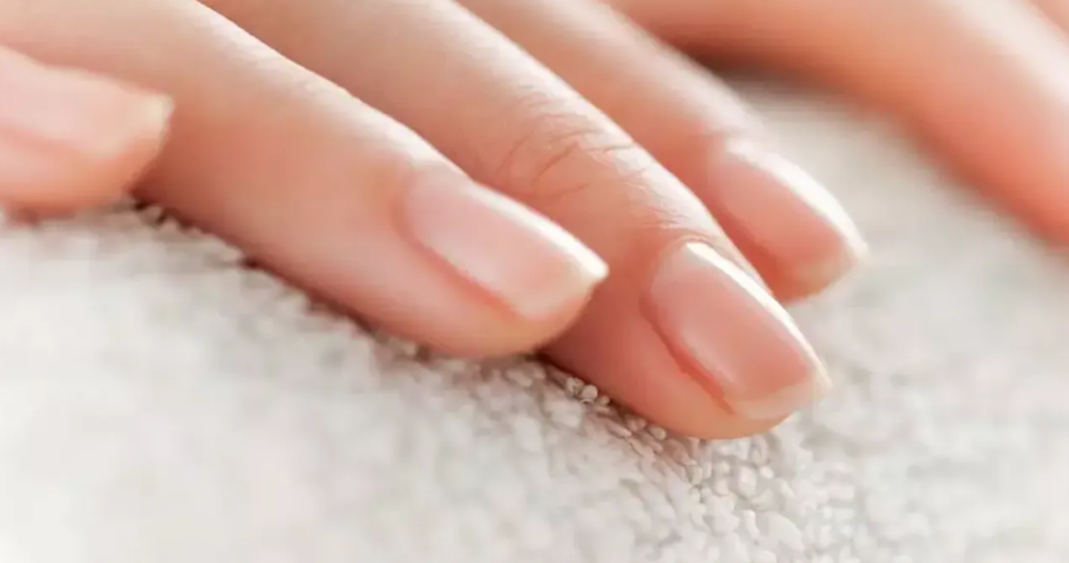 Tırnaklarınız sağlığınız hakkında çok şey söylüyor