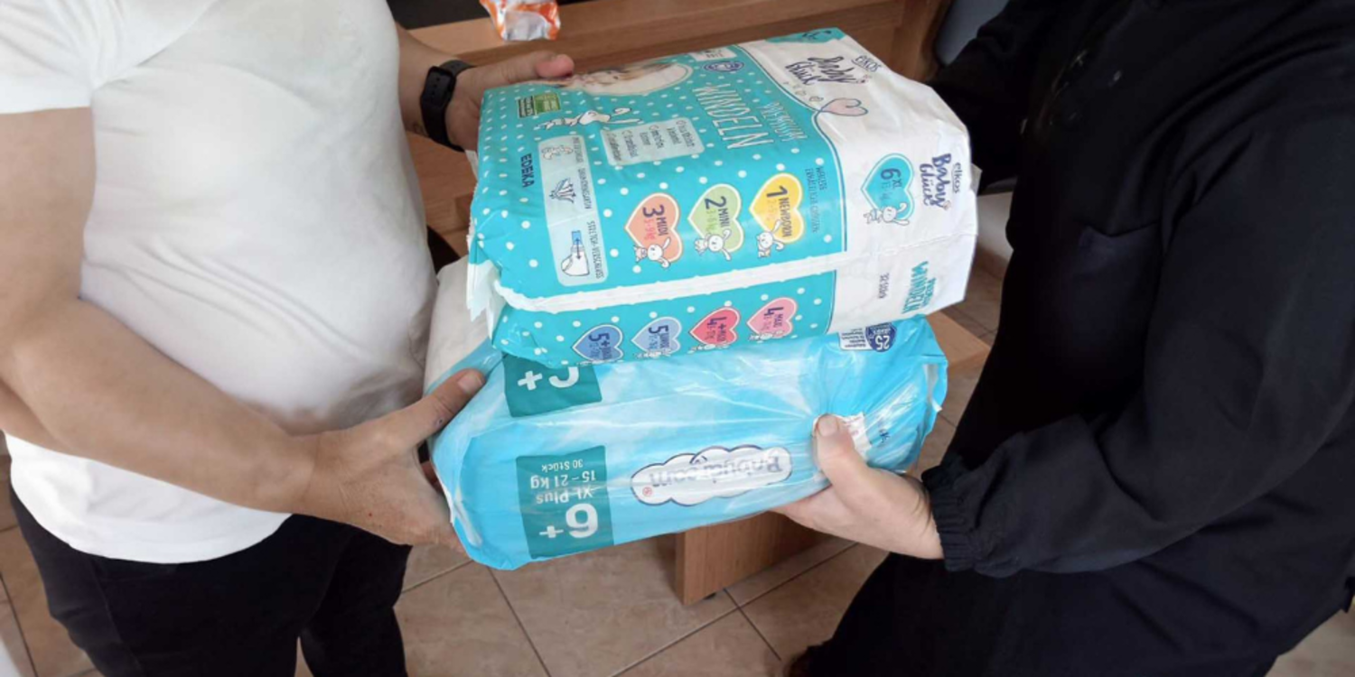 Bayraklı’da 8 bin 500 haneye 51 bin hijyen paketi