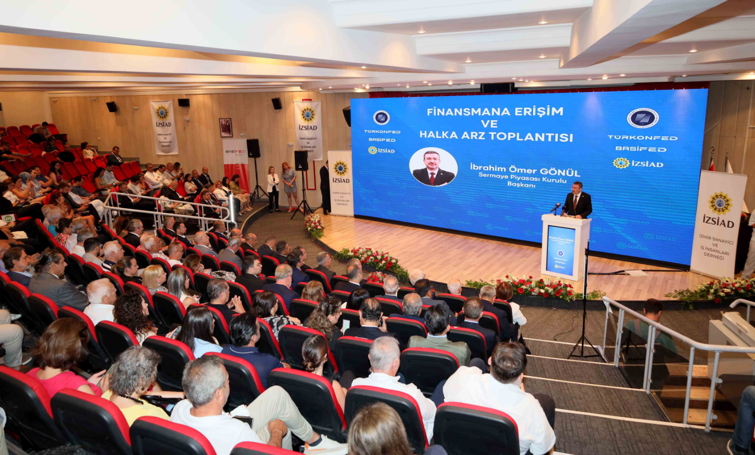 İş dünyasına ışık tutacak imza