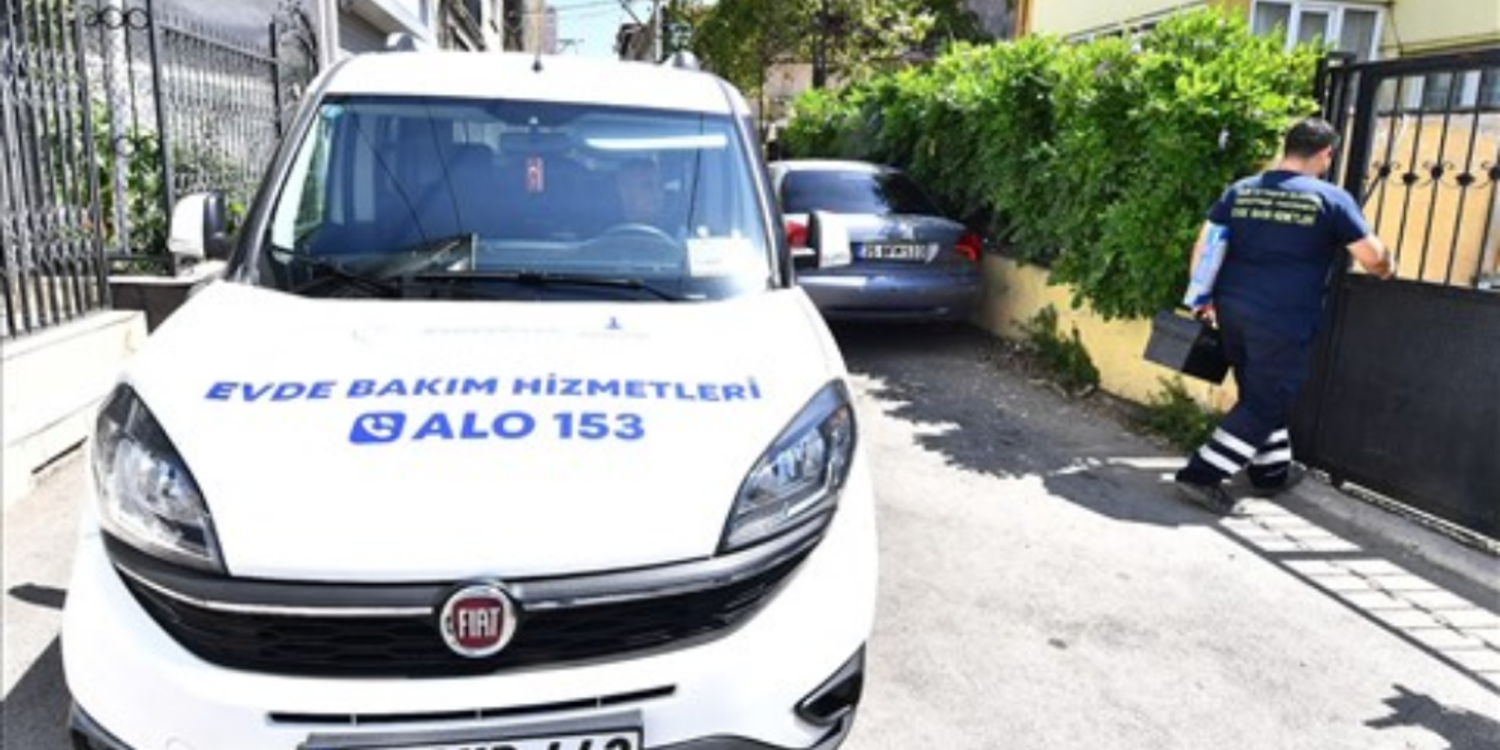 Büyükşehir’in evde tamir ekipleri sahada