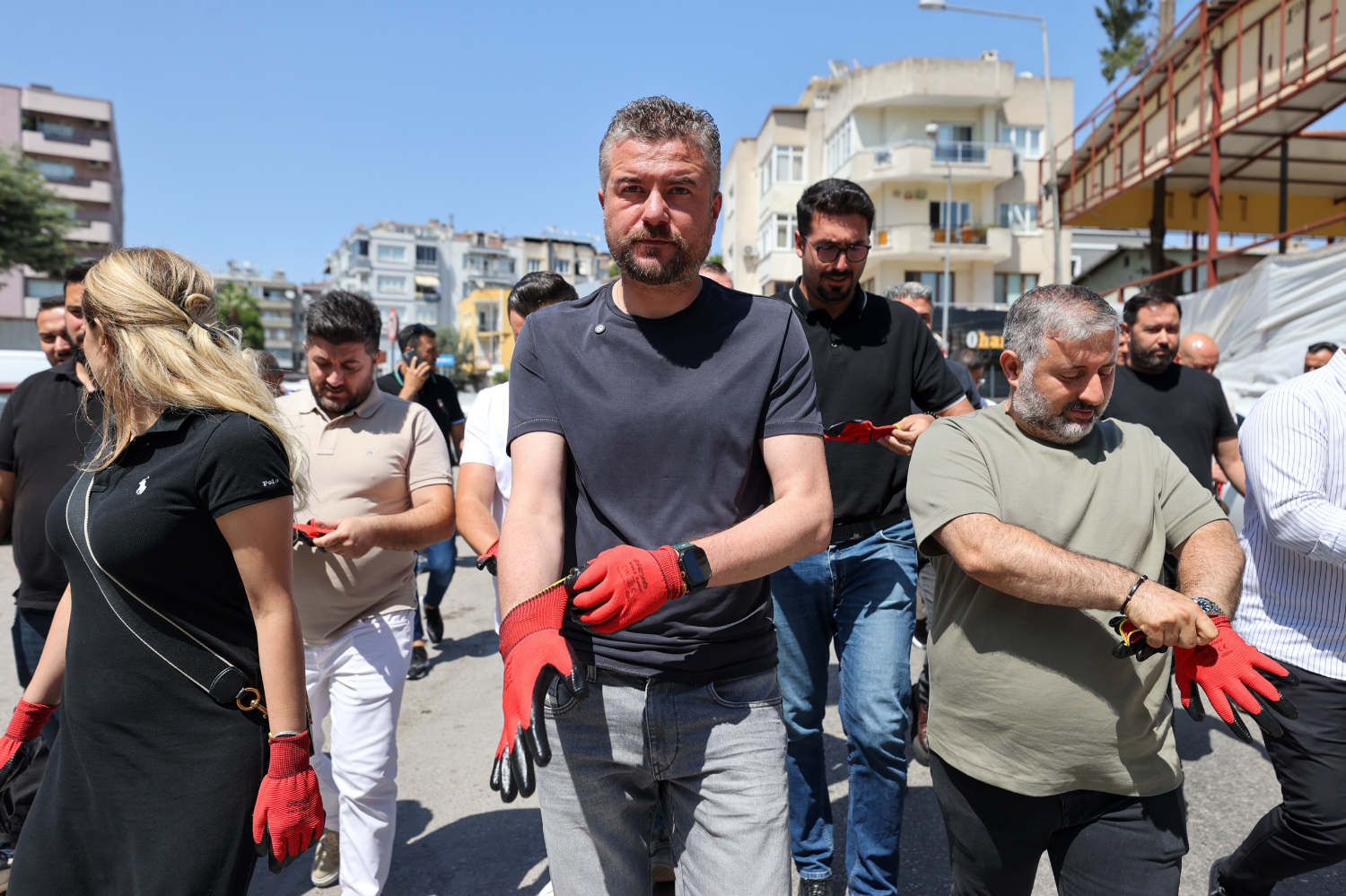 Buca’da eyleme katılmayanları tehdit edenler belediyede barındırılmayacak