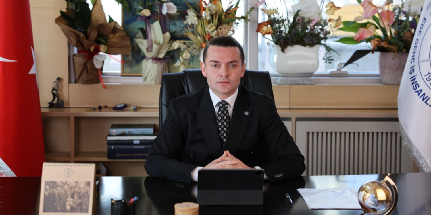 EGİAD Başkanı Kaan Özhelvacı, iş dünyasının geleceğine dikkat çekti