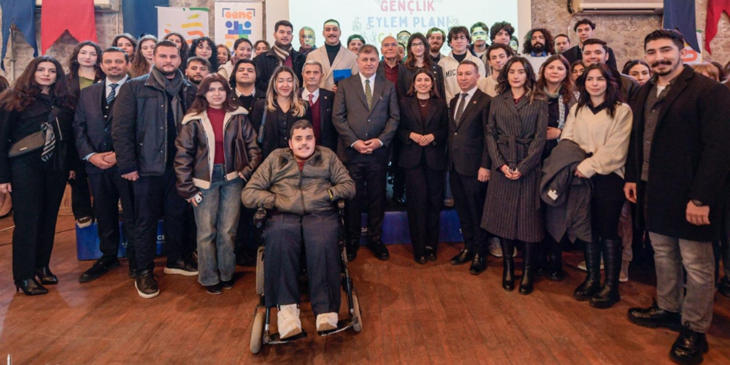 Gençlere istihdam, müzisyenlere merkez desteği